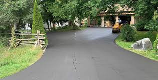 Best Recycled Asphalt Driveway Installation  in Richnd, MO